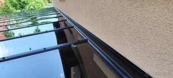 PLNÝ POLYKARBONÁT NA PERGOLU NEBO SKLENÍK - 7