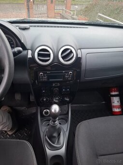 Dacia Duster 1.6 16V 4x4 - 7