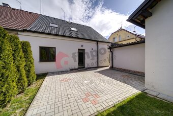 Pronájem RD 3+kk 120m2 s garáží a zahradou ve Starém Plzenci - 7