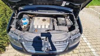 VW Touran 2.0 Tdi 103 kW, BKD DSG - 7