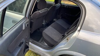Opel Astra, 1.4 16V - první majitel - 7