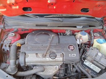 Seat Arosa 1.0 benzín - 7
