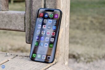 Prodám/Vyměním iPhone 16e 128GB černý - 7