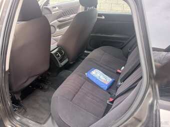 Alfa Romeo SPORTWAGON 2.2 - 7