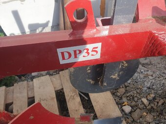 Traktor Avenger 26 ( 26 HP, 4x4) + příslušenství - 7