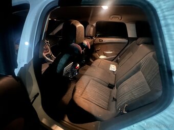 Prodám opel astra J sport - 7