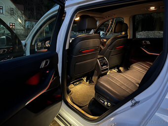 BMW X7 xDrive40d - 7