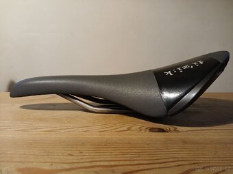 Sedlo fizik aliante kium R3 - 7