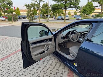 Porsche Panamera 4/3.6 V6/PDK/ČR-1. maj./r. 2011/42 tis. km - 7
