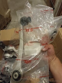 Sada ramen Audi A8 - 7