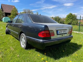 Mercedes-Benz E220 CDI W210, 1998, 92kW, manuál - 7