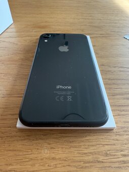 iPhone XR 64GB - 7