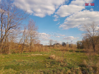 Investiční příležitost u Labe – 18.300 m² s potenciálem - 7