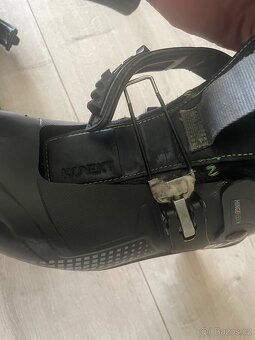 Brankářské brusle Bauer Konekt - 7