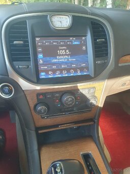 Chrysler 300C r.v.2013 4x4 3,6L nový model - 7