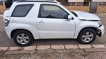 Suzuki Grand Vitara 2.4i Comfort 122kw, automat, 86000 km - 7