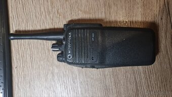 Motorola DP 3400/3401 UHF vysílačka radiostanice - 7