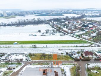 Prodej pozemku pro bydlení o rozloze 1 494 m2 - Kroměříž - B - 7