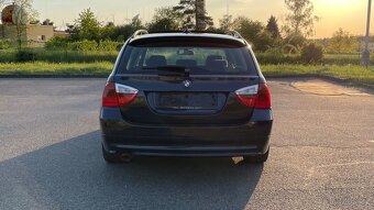 BMW 320D 120kW NAVI PANORAMA - 7