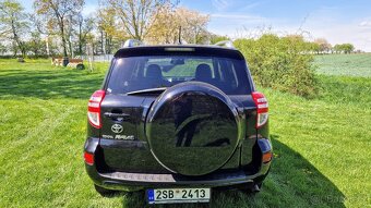 Toyota RAV4 2,2 D-4D 150 Lux 4x4 - 7