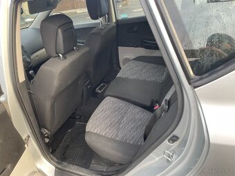 KIA CEED KOMBI 1.4i CVVT 80KW 1Majitel ČR 2009 - 7