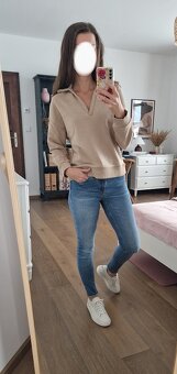 béžová mikina s výstřihem Benetton - 7