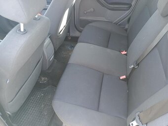 Ford Focus II kombi 1.6 Ti 85kW + LPG BRC - 7