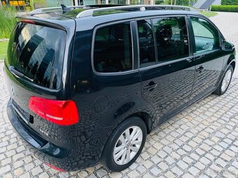 Volkswagen Touran 2.0TDI VÝHŘEV SERVISKA SENZORY PANORAMA - 7