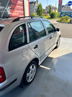 Škoda Fabia 1.9 sdi 47kw 250k najeto - 7