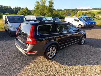 Volvo XC70 2.4 5D AWD - 7