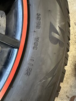 Prodám použitou zimní sadu Volvo / Ford 5x108 235/55/18 - 7