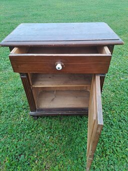 starožitná komoda - stolek - na chalupu - 7
