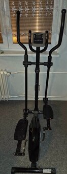 Eliptický trenažer Petyr ET - 7