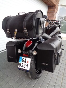 TRIUMPH Thunderbird 1700 STORM. Koupený v ČR. - 7