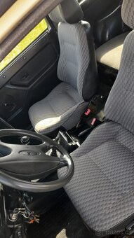 Lada Niva 1.7 s pohonem 4x4 z roku 2012 - 7