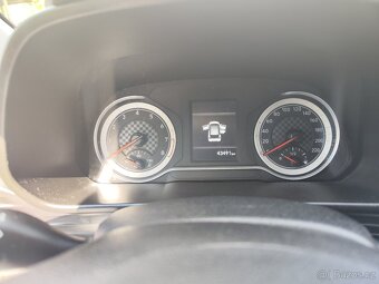 HYUNDAI Bayon - 7