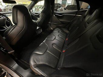 Tesla S 85 - doživotní nabíjení zdarma - 7