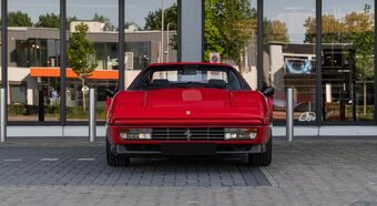 Ferrari 328 GTS - 7