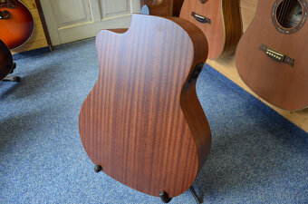 AKUSTICKÁ ČTYŘ - STRUNNÁ BASA Sigma Guitars BMC-15E PPP - 7