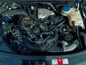 Vůz na náhradní díly Audi A6 4F FL sedan 2009 CDYA KJC LX7W - 7