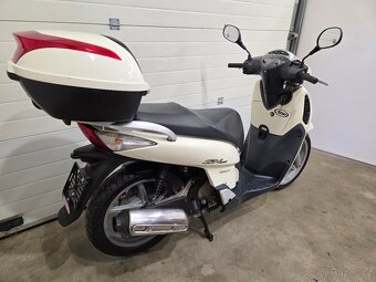 Honda SH 125i - 7