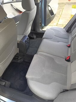 Volkswagen Passat B6 2.0 TDI 2007 - 7