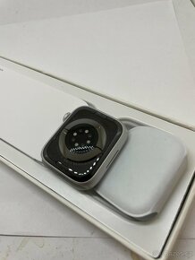 Apple Watch Series 8 45mm GPS - 7