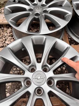 5x110 R16 originál Opel Astra H / GTC / Zafira - Šedé - ET 3 - 7