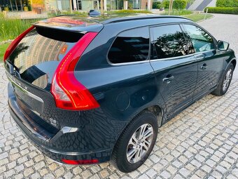 Volvo XC60 2.4D5 4x4 MANUÁL FACELIFT KŮŽE NAVI SENZORY - 7