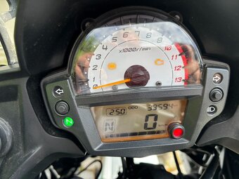 Kawasaki Versys 650 - 7