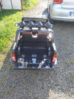 Policejní Ford Ranger 4x4 - 7