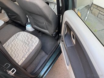 Škoda Roomster, Škoda Roomster 1.4 16V Style - 7