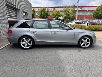 AUDI A4 Avant B8 2.0 TDI 3xS line Sportpaket plus - 7