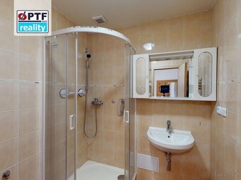 Pronájem bytu 2+kk (65 m²) v Plzni na Slovanech - 7